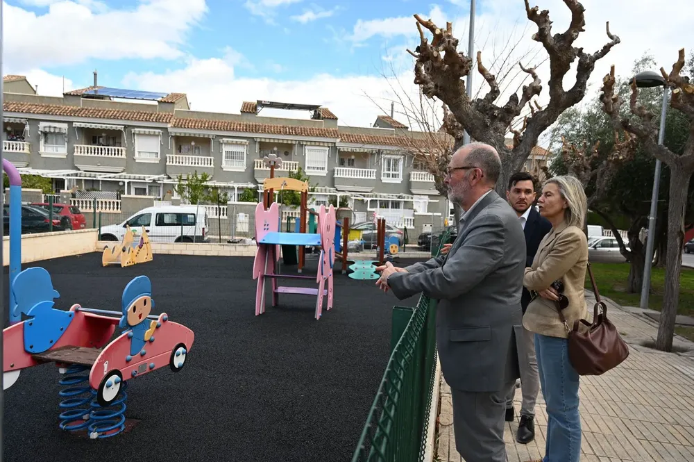PARQUE INFANTIL CAMPELLO BARRIO LA CRUZ 2026