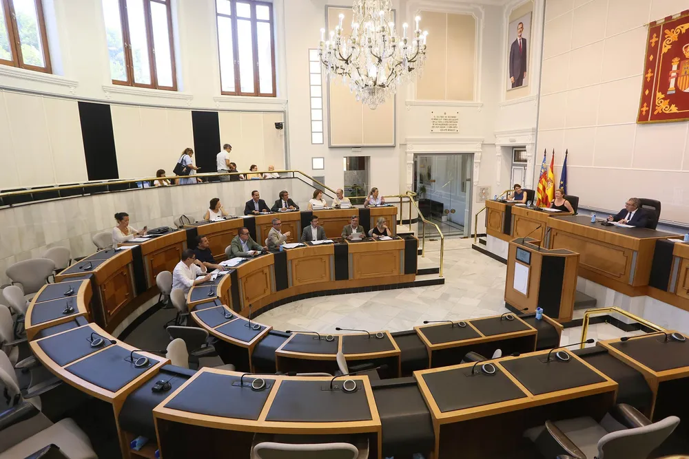 PLENO ORDINARIO DIPUTACION DE ALICANTE 29 JULIO 2026 ABANDONO DIPUTADOS PSOE