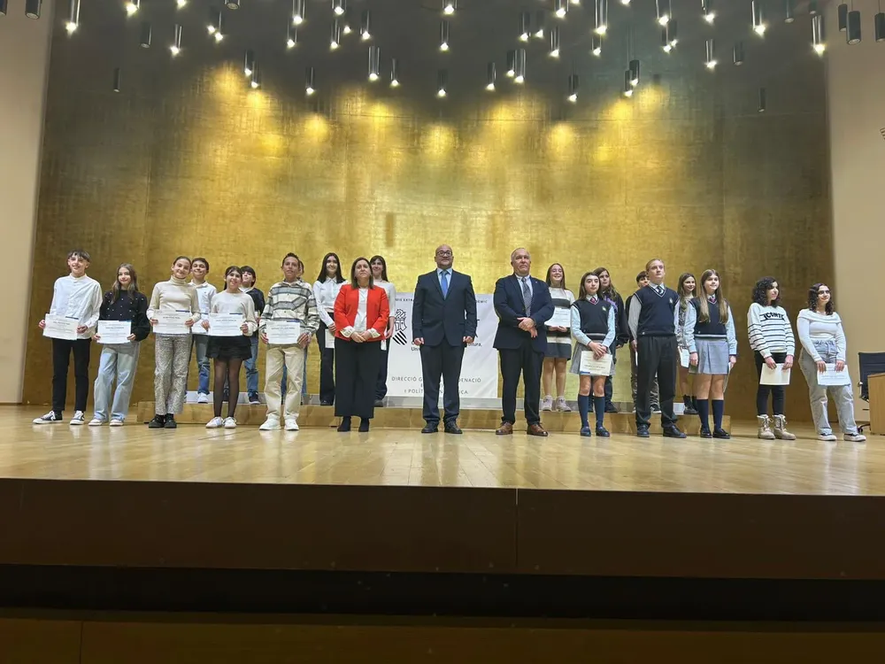 premios extraordinarios al rendimiento académico campello 2025 foto 4