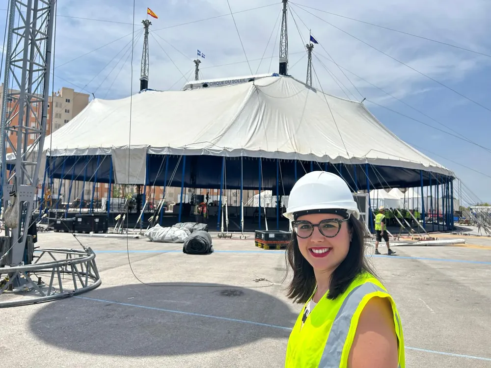 CARPA CIRCO DEL SOL CONCEJALA ALICANTE LAILA BENCHELEF 2024