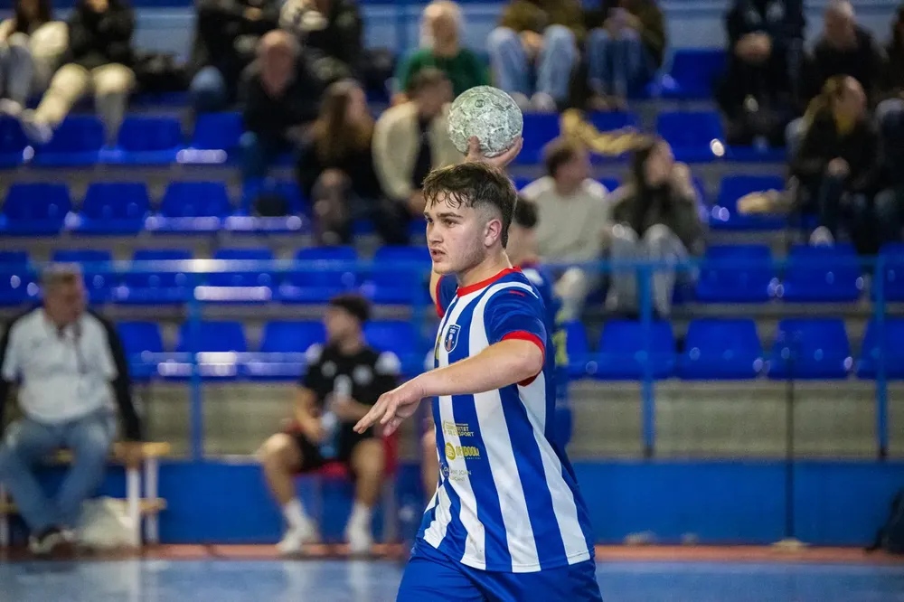 JUGADOR BALONMANO SANT JOAN