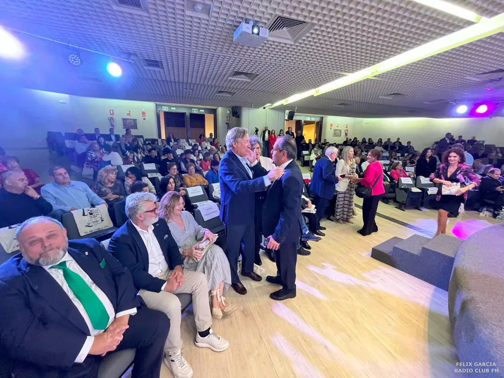 XV GALA ACEA ASOCIACION COMERCIANTES SANT JOAN 2023 (330)
