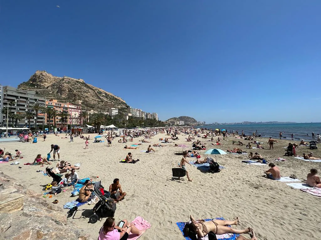 PLAYA DEL POSTIGUET ALICANTE 2022