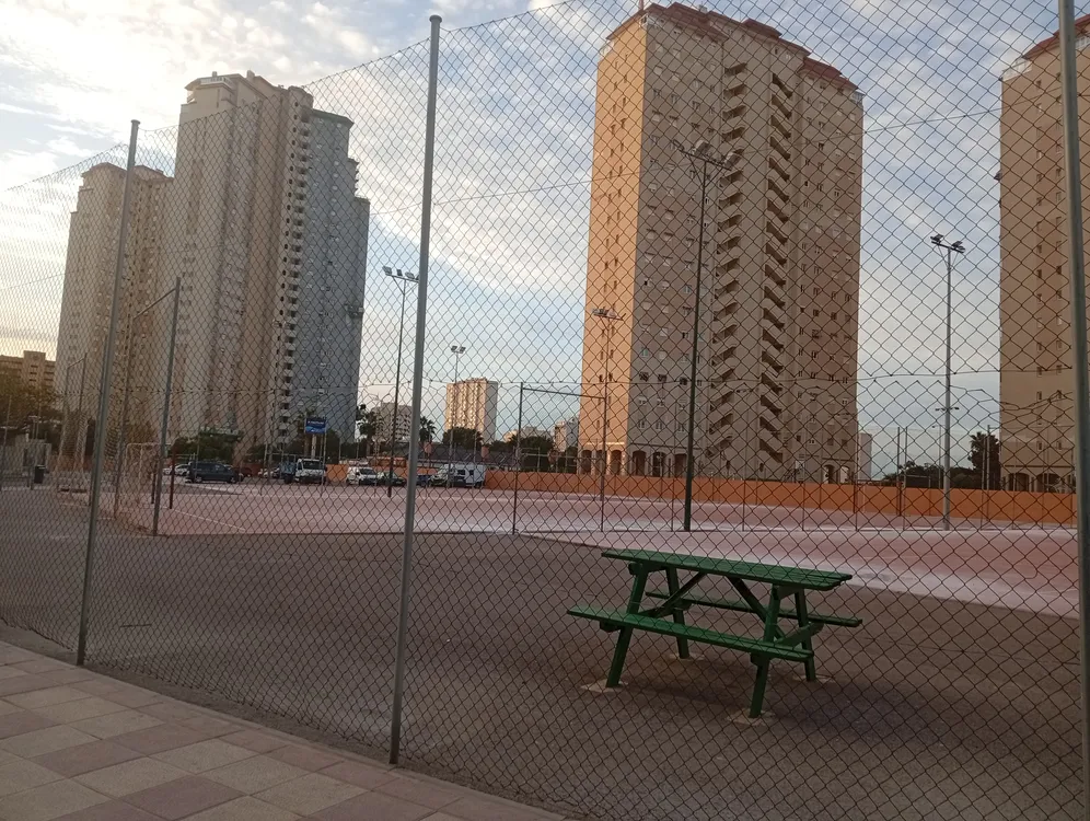 PISTAS DEPORTIVAS FABRAQUER 2026
