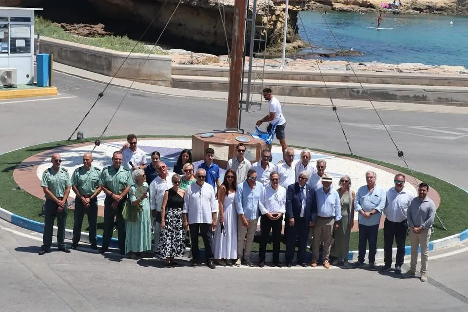 IZADO BANDERA CLUB NAUTICO 2025