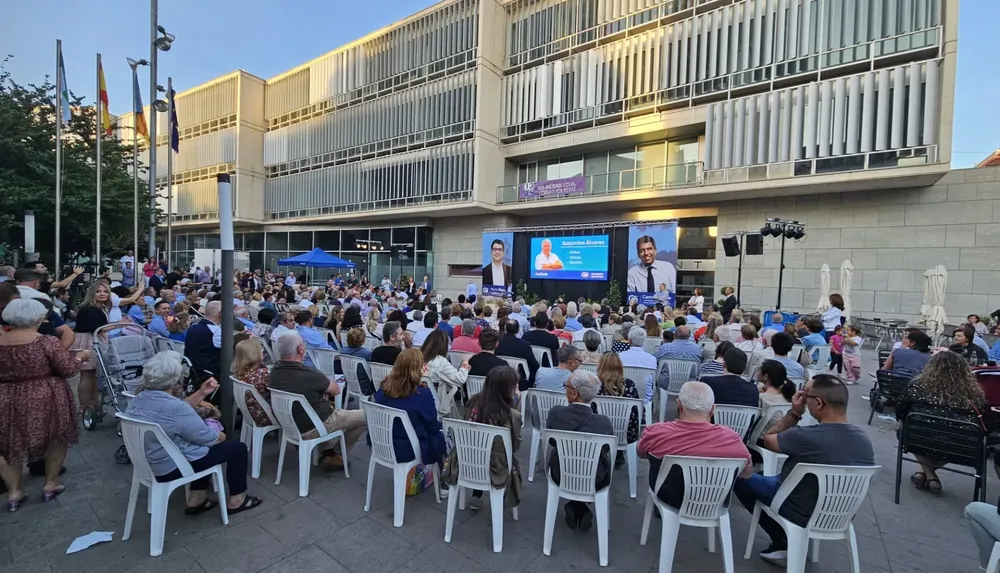 PRESENTACION CANDIDATURA 2023 PP SAN VICENTE DEL RASPEIG CON PACHI PASCUAL COMO CANDIDATO 3