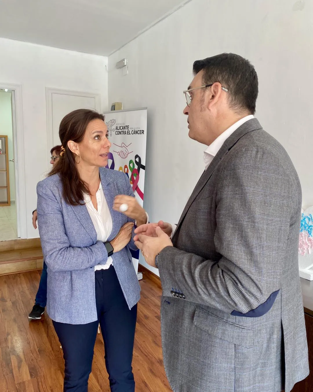 Se inaugura la nueva sede de la asociación AACC San Juan & Muchamiel 2024 alcalde rafa garcia