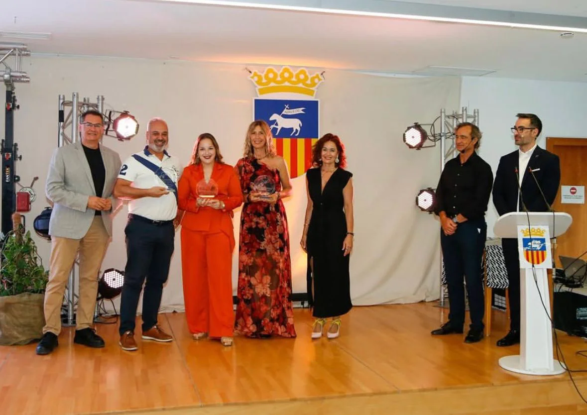 DEBORA NEUROSPORT PREMIO EMPRENDEDORA MAS JOVEN