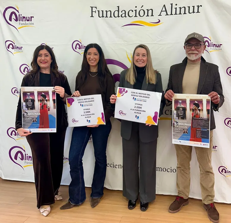 ENTREGA CHEQUE CAROLINAS FASHION DAY ALICANTE 2026