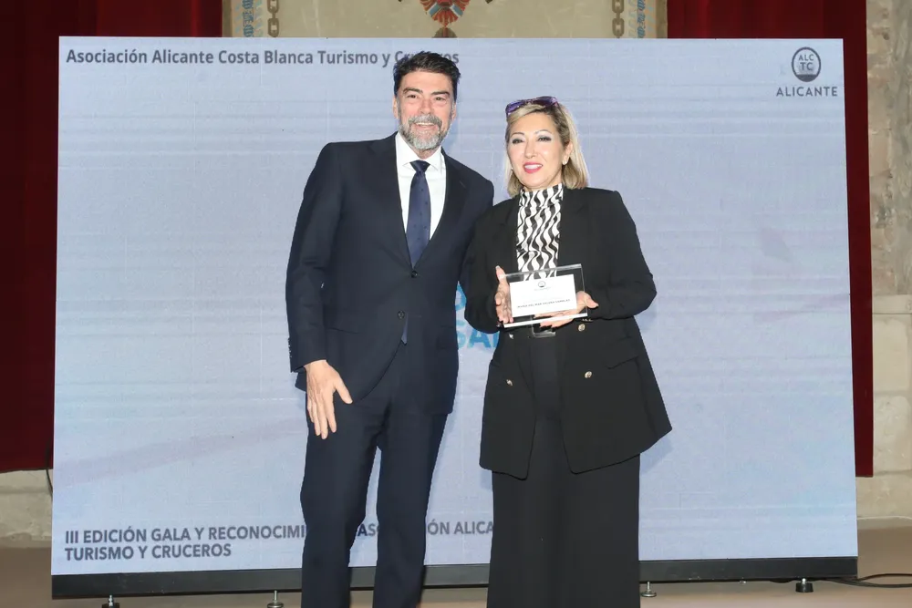 VIII JORNADA INTERNACIONAL TRISMO Y CRUCEROS ALICANTE LUIS BARCALA ALCALDE 2026