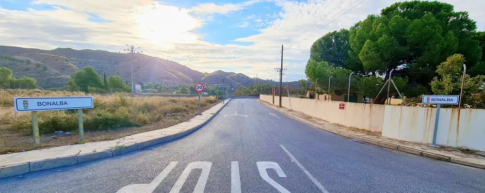 BUSOT CARRETERA SEÑALIZACION BONALBA 2025
