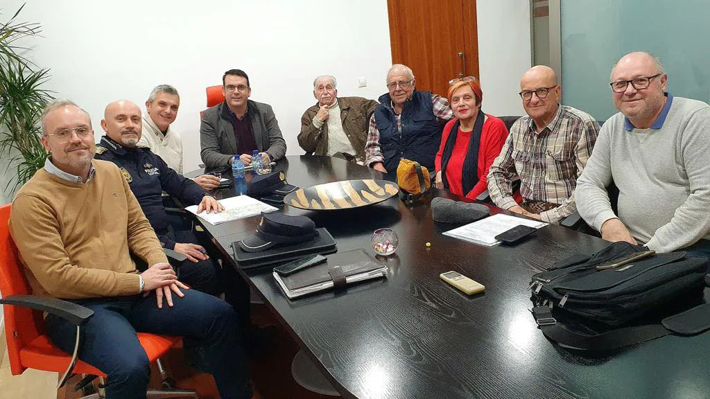 REUNION CON LA URBANIZACION LA HUERTA DE MUTXAMEL ALCALDE RAFA GARCIA 2024
