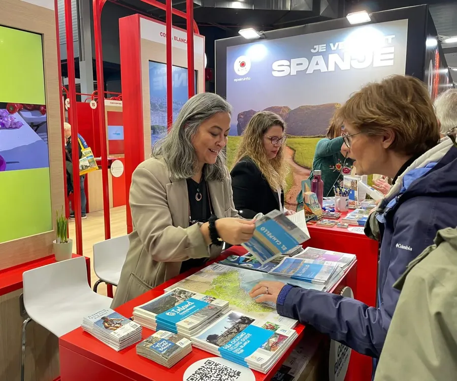 FERIA TURISMO UTRECH CAMPELLO 2025 FOTO 2