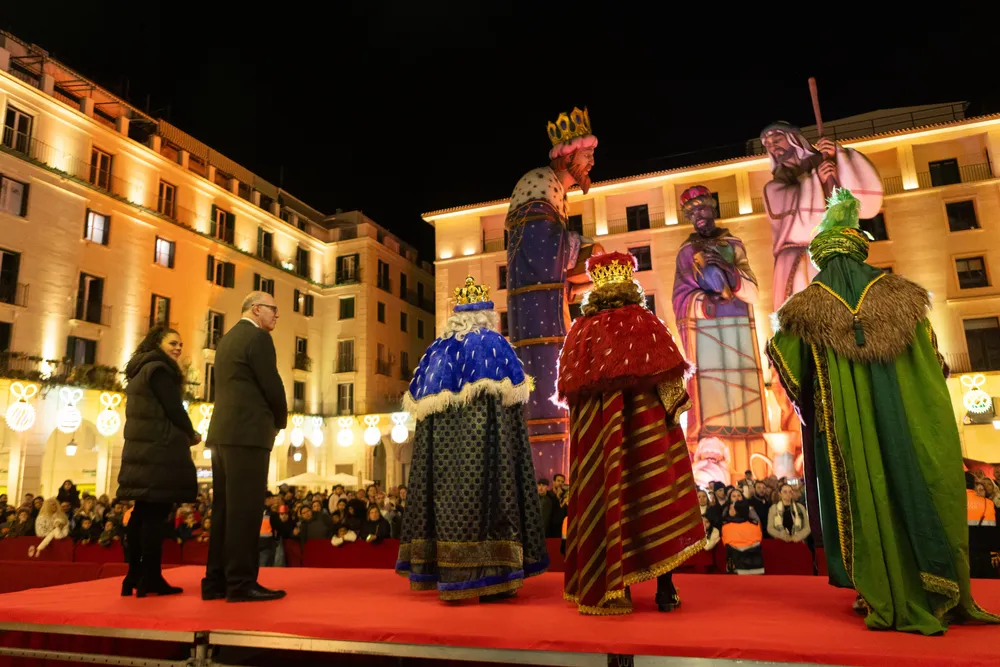 REYES MAGOS ALICANTE AYUNTAMIENTO 2025