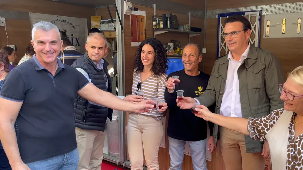 GIANCARLO GS CERRAJEROS Y ALCALDE Y CONCEJALES MUTXAMEL 2023 MUESTRA EMPRESAS w