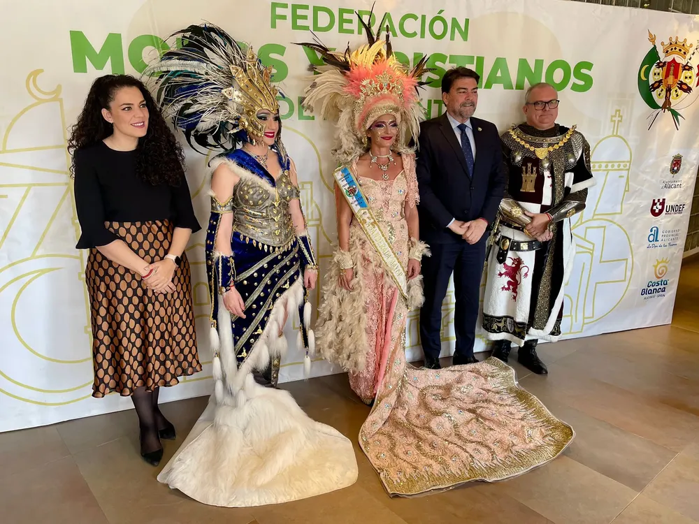 PROCLAMACION ABANDERADA FEDERACION MOROS ALICANTE 2025