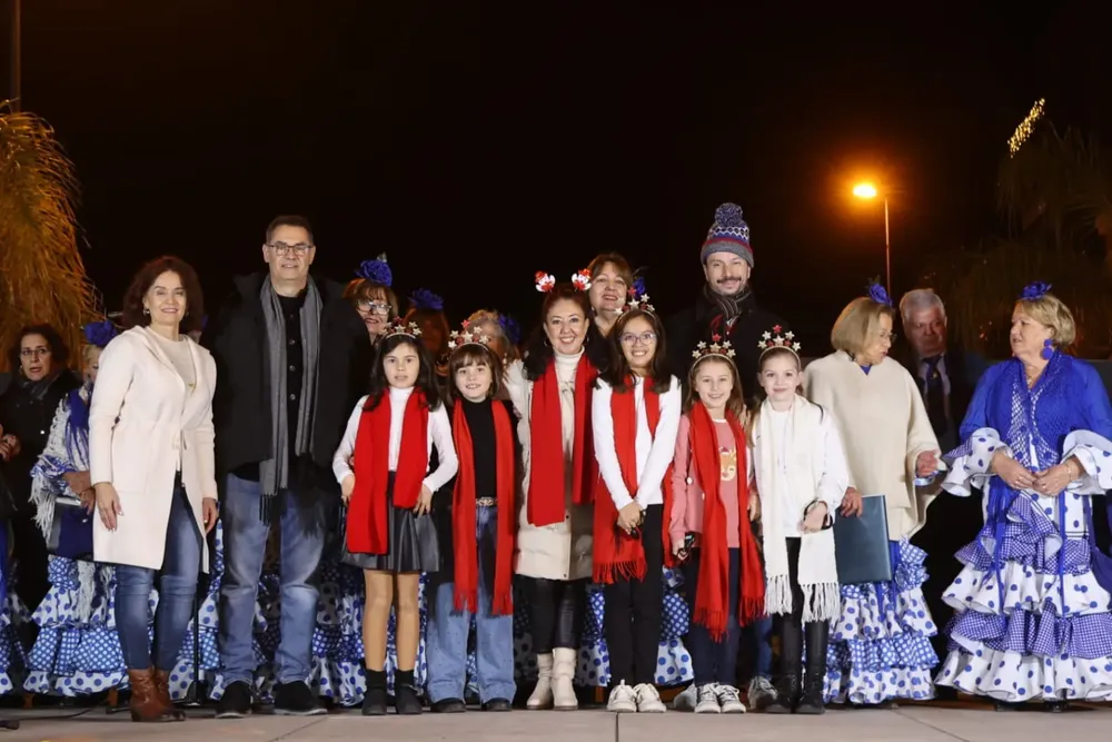 Concierto de Navidad de la Casa de Andalucía de Sant Joan 2023 charo tomas y david aracil manuel nieto primer plano