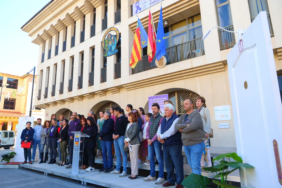 ACTO 25N SANT JOAN 2023 DE PUERTAS ADENTRO (3)