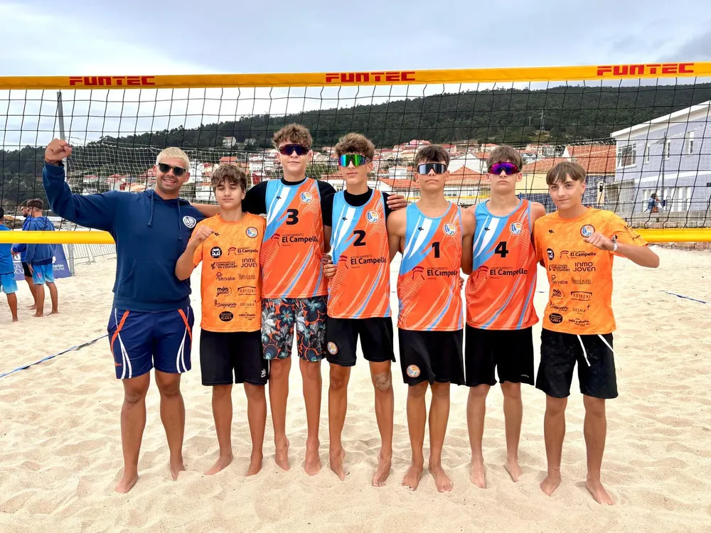 Club Voleibol Fabraquer de El Campello campeonato playa dumbria 2025