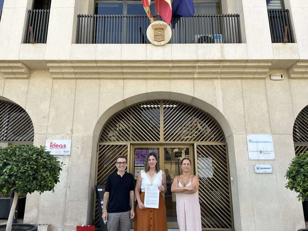 ESTHER DONATE GRUPO PSOE SANT JOAN D'ALACANT