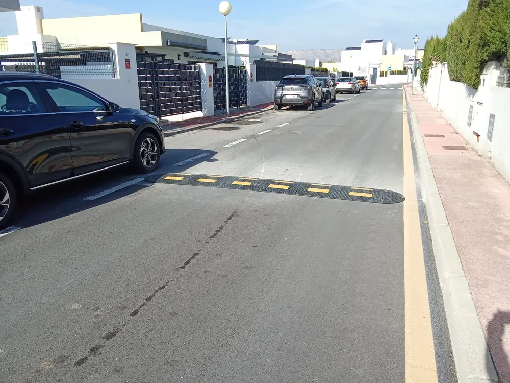 REDUCTORES DE VELOCIDAD EN BUSOT 2025