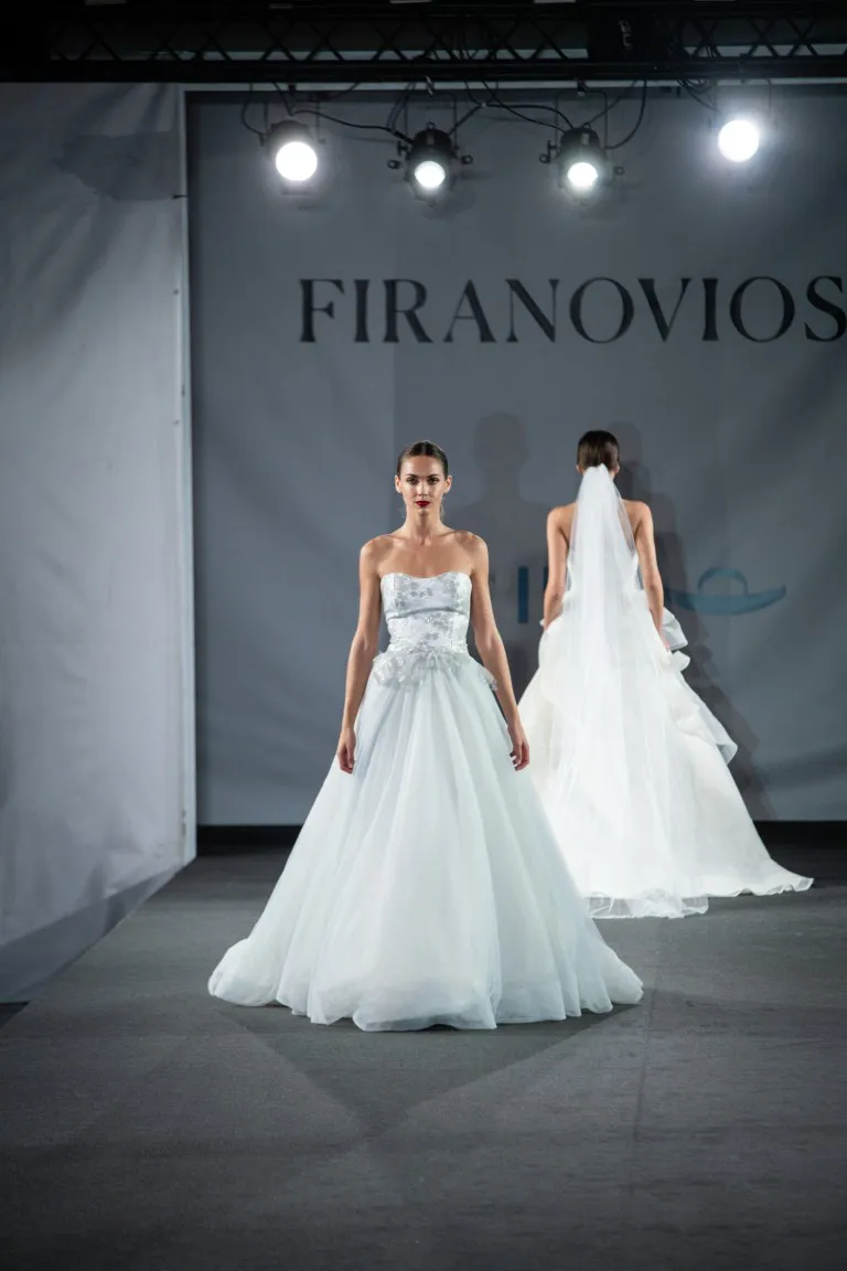 FIRANOVIOS PASARELA