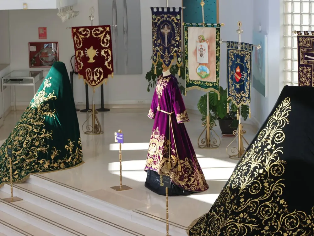 EXPOSICION BORDADOS SAN JUAN 2025 FOTO 5