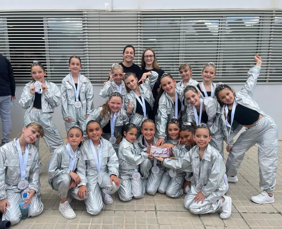 BAILARINAS JESSICA FABRA 2025