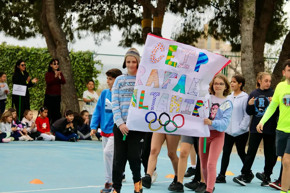 El colegio Pla de Barraques acoge la Olimpiada Escolar campello 2024 alumnos