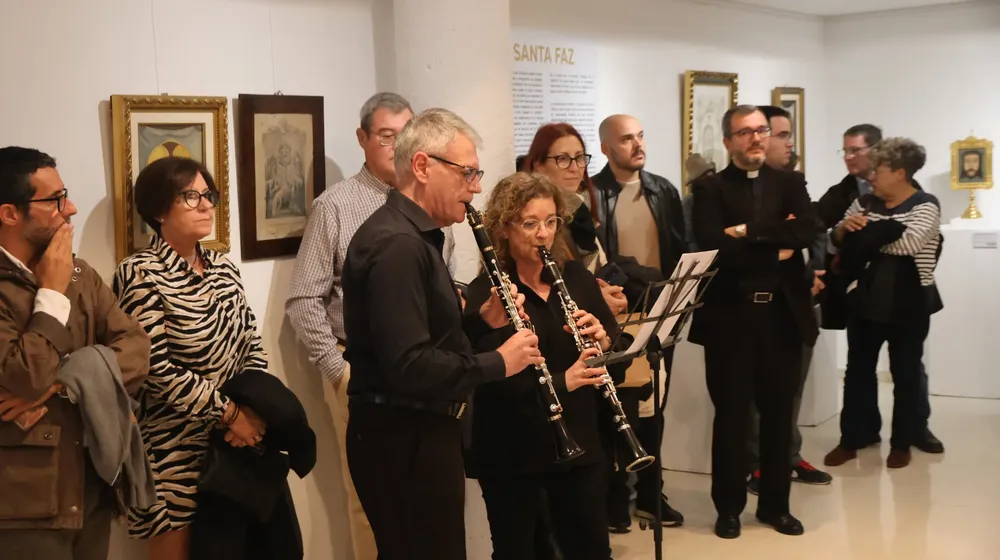 EXPOSICION PRODIGIOS Y MILAGROS 2024 FOTO 2