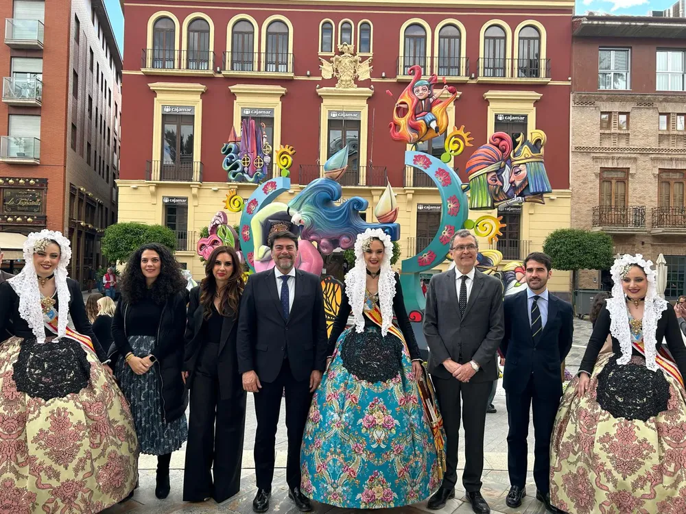 CONVIVENCIA HOGUERAS ALICANTE 2024 EN MURCIA ALCALDE LUIS BARCALA