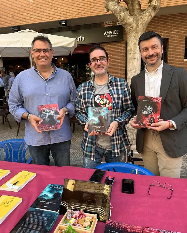 CENTENARIO RAMBLA AUTORES LIBROS 2025 FOTO 8