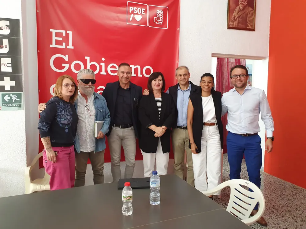 1700323041947_image0