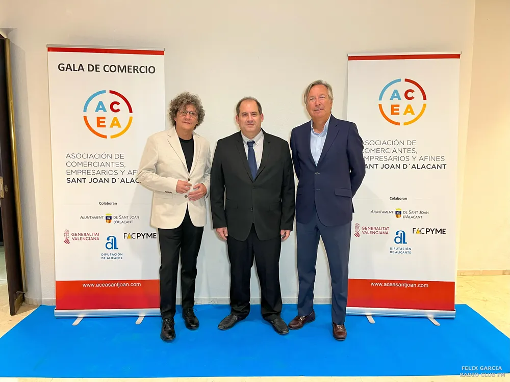 XV GALA ACEA ASOCIACION COMERCIANTES SANT JOAN 2023 (32)