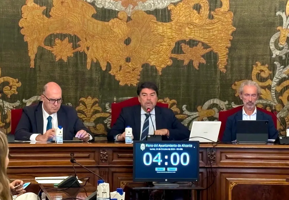 LUIS BARCALA PLENO 2024