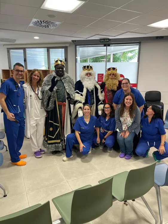 REYES MAGOS EN EL HOSPITAL 2025 FOTO 3
